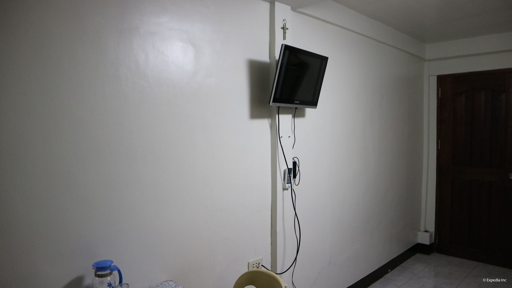อัลมอนเต ทรานเซียนต์ เฮาส์ Hostel Puerto Princesa ภายนอก รูปภาพ