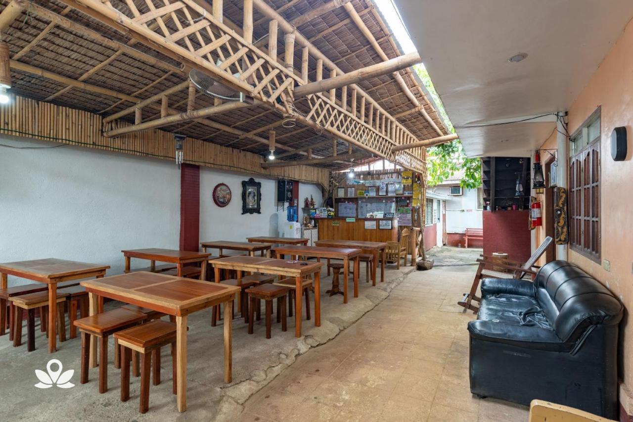 อัลมอนเต ทรานเซียนต์ เฮาส์ Hostel Puerto Princesa ภายนอก รูปภาพ